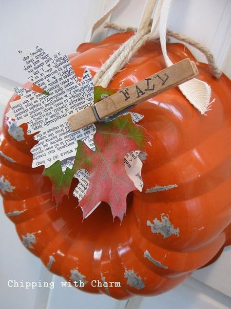 A Few Fall Repurposing Ideas! Copper Molds, I Love Fall, Bundt Pan, Love Fall, Pumpkin Wreath, Pumpkin Crafts, Happy Fall Y'all, Fall Decorating, Christmas Ornaments To Make