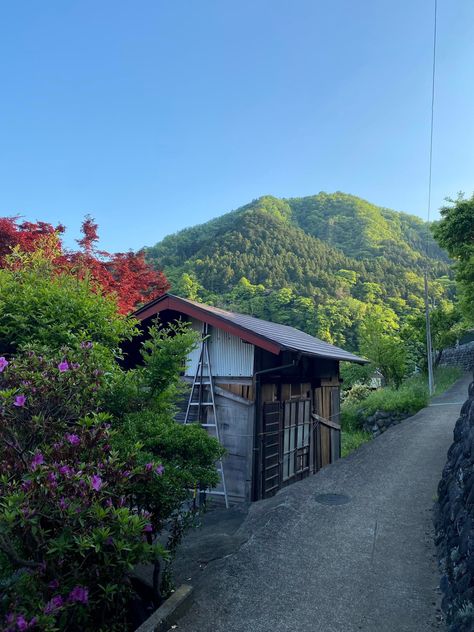 Uenohara, Yamanashi The post Uenohara, Yamanashi appeared first on Alo Japan. Yamanashi Japan, Yamanashi, Japan Photo, Travel Goals, Around The Worlds, Japan, Natural Landmarks, Travel, Nature