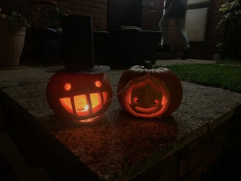 Turnip head and calcifer carved pumpkins Pumpkin Carving Howls Moving Castle, Calcifer Jack O Lantern, Calcifer Pumpkin, Howls Moving Castle Pumpkin Carving, Calcifer Pumpkin Carving, Ghibli Pumpkin, Turnip Head, Pumpkin Carving Designs, Halloween Pumpkins Carvings