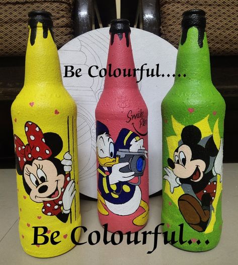 Childhood memories.... Favorite cartoon characters..... Cartoon Bottle Art, Beer Bottle Art, Bottle Art Projects, Diy Paper Art, Cute Hand Tattoos, Painted Bottles, Hand Painted Bottles, Diy Glass Bottle Crafts, Diy Wall Art Decor