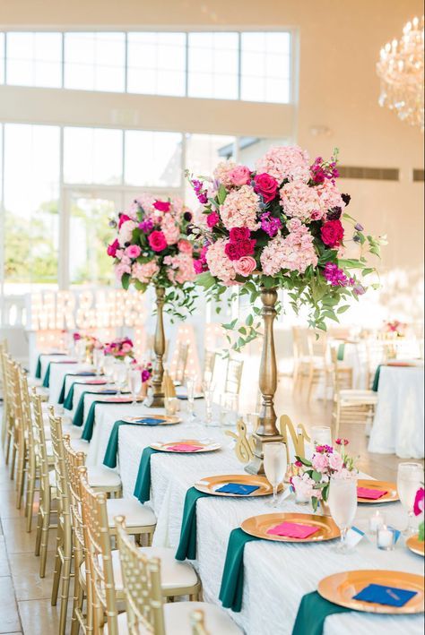 Emerald Wedding Reception, Pink And Emerald Wedding, Magenta Wedding Decorations, Emerald Wedding Colors, Fuschia Wedding, Magenta Wedding, Berry Wedding, Small Vases, Gold Chargers