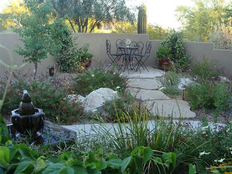 Xeriscape Landscaping Casa Serena Landscape Designs LLC Las Cruces, NM High Desert Landscaping Ideas, Southwest Landscape Ideas, Southwest Backyard, Tucson Landscaping, Arizona Landscaping Ideas, Texas Xeriscape, Arizona Backyard Ideas, Backyard Gravel, Backyard Arizona