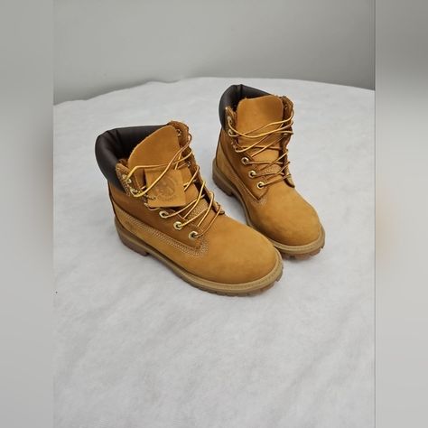 Timberland Boots Kids 3.5 Nubuck Many Outfits, Kids Boots, Timberland Boots, Go Out, Out Of Style, Going Out, Boots, Fashion Tips, Clothes Design