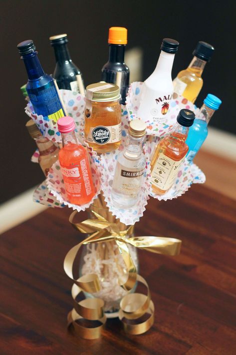 Mini Bottle Bouquet, Mini Liquor Bottle Bouquet, Liquor Bottle Bouquet, Mini Alcohol Bottles Gifts, Booze Bouquet, Alcohol Bouquet, Bottle Bouquet, Alcohol Gift Baskets, Liquor Gift Baskets