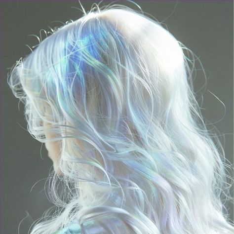 Fox Druid, Light Blue Hair Aesthetic, Darling Charming Aesthetic, Pale Blue Hair, Pearlescent Hair, Siren Hair, White Blue Hair, Icy Blue Hair, Sky Blue Hair