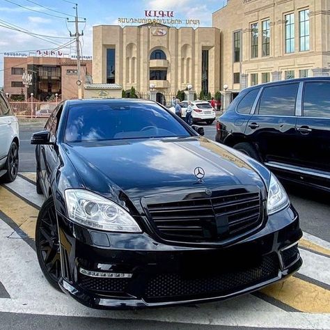 Mercedes S Class Amg, S Class Amg, Mercedes S63, Mercedes S550, Luxury Car Garage, Mercedes Benz S550, Dream Cars Mercedes, Mercedes G Wagon, Luxury Car Interior