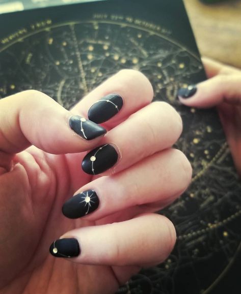 Galaxy Nails, Leigh Bardugo, Six Of Crows, Crows, Nail Inspo, Class Ring, See You, San Diego, Nail Art