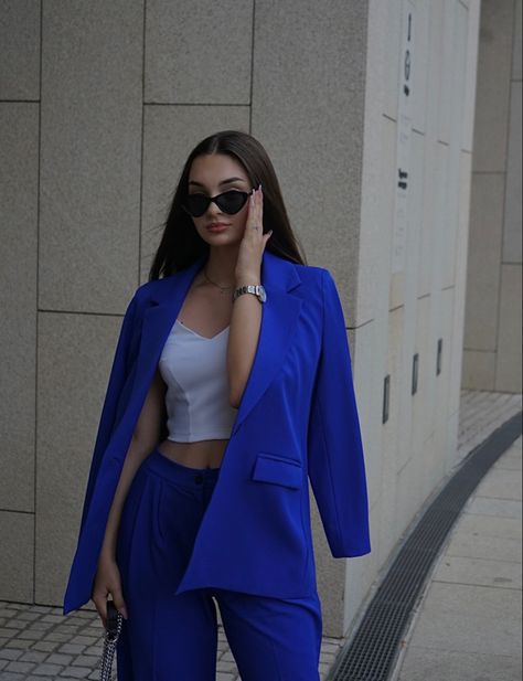 Cobalt Blue Outfit, Blue Outfits, Aesthetic Blue, Blue Aesthetic, Cobalt Blue, Old Money, Cobalt, Royal Blue, Books Wattpad