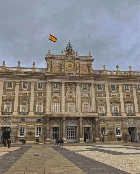 The Royal Palace Of Madrid, Royal Palace Exterior, Royal Palace Madrid, Madrid Spain Aesthetic, Palace Exterior, Travel Madrid, Royal Palace Of Madrid, Palace Of Madrid, Spain Aesthetic