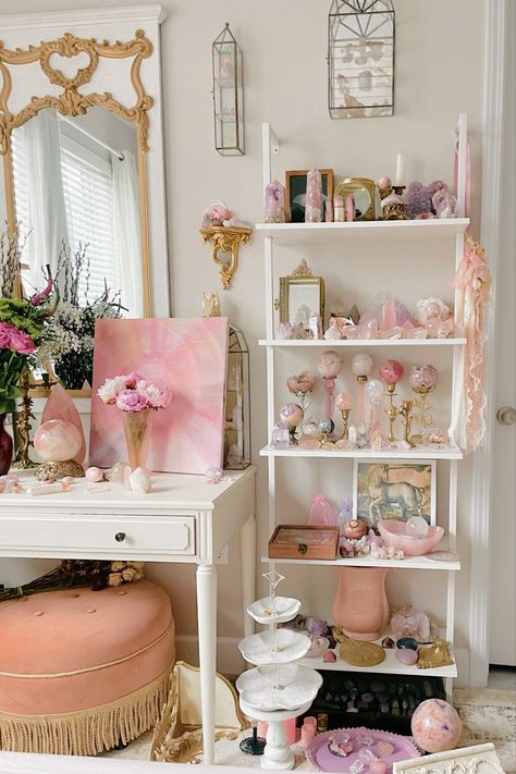 Pink Witch Bedroom, Pink Shelf Decor, Crystal Bedroom Aesthetic, Crystal Display Ideas Bedroom, Light Witch Aesthetic, Feminine Room Aesthetic, Crystal Display Ideas, Ethereal Decor, Crystal Bedroom