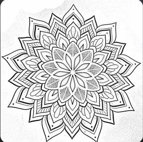 Mandala Outline Design, Mandala Tattoo Foot, Mandala Tattoo Design For Men, Arm Mandala Tattoo, Back Mandala Tattoo, Sleeve Mandala Tattoo, Mandala Tattoo Design Women, Tattoo Back Of Leg, Shoulder Mandala Tattoo