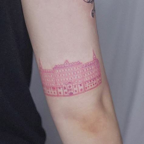 Grand Budapest Hotel Tattoo, Hotel Tattoo, Traditional Tattoo Inspiration, Bright Tattoos, Tattoo Maker, Grand Budapest, Grand Budapest Hotel, Budapest Hotel, Knee Tattoo