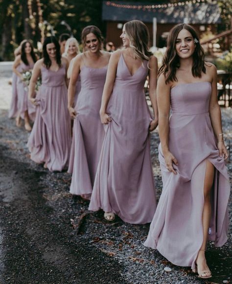 Lavender And Sage Bridesmaid Dresses, Vestido Color Lila, Lavender Wedding Theme, Lilac Bridesmaid, Lavender Bridesmaid, Lavender Bridesmaid Dresses, Lilac Bridesmaid Dresses, Pinterest Life, Custom Bridesmaid Dress