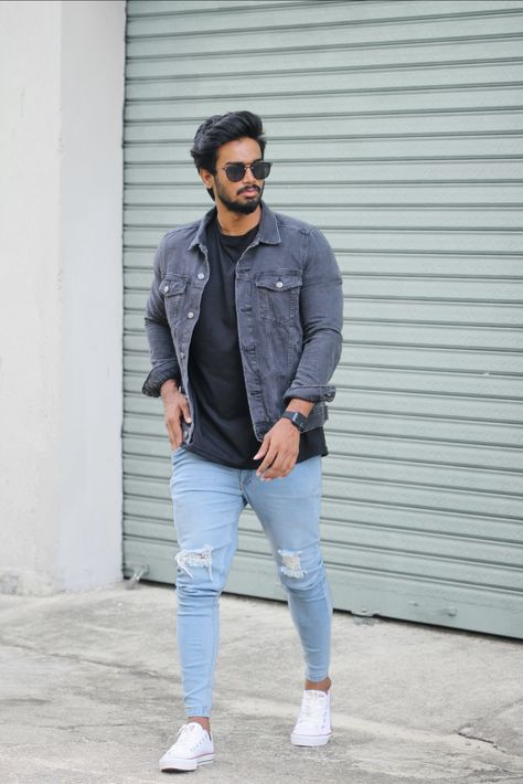 Outfits Con Jeans Azul Claro, Men's Casual Wear, Outfits Con Jeans, Best Profile, Mens Rings Fashion, Sneakers Vans, Men Stylish Dress, Clothes Winter, Mens Rings