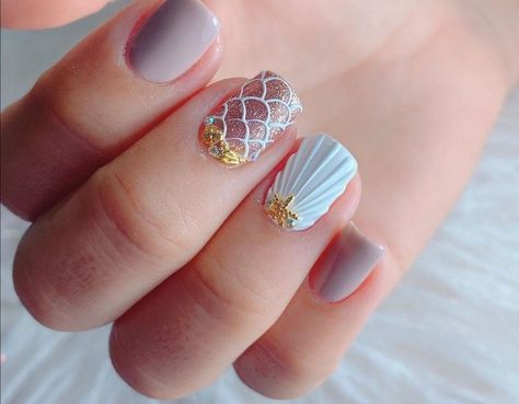 How To Make Spring Nails Art Designs 2023 | Easter Nails Art Ideas Nails Sirena, Neutral Beach Nails, Beach Vacation Nail Ideas, Mermaid Nails Design, Beach Nail Art, Beach Nail Designs, Manicure Nail Designs, Mermaid Nails, Vacation Nails