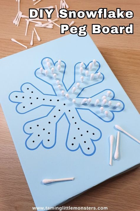 DIY Snowflake Peg Board (Fine Motor Activity for Winter). A great play idea to help toddlers and preschoolers develop fine motor skills. Perfect for winter or christmas themes. #winter #christmas #finemotor #toddler #preschool Xmas Fine Motor Activities, Fine Motor Activities For Toddlers Christmas, Diy Preschool Christmas Crafts, Christmas Diy Toddler Crafts, Life Skills Christmas Activities, Winter Theme Fine Motor Activities, Christmas Themed Toddler Activities, Snow Activity For Preschool, Winter Preschool Lessons