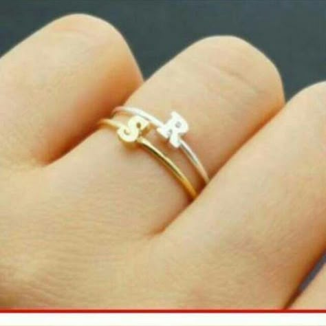 Rs Name Dp, Engraved Promise Rings, Gold Jewelry Prom, Couple Ring Design, Handmade Gold Jewellery, Gold Pendant Jewelry, Gold Bride Jewelry, Gold Rings Fashion, Gold Ring Designs