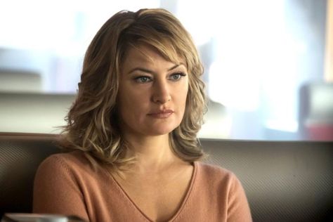 10 Things You Didn't Know About Madchen Amick Wendy Beauchamp, Alice Cooper Riverdale, Alice Copper, Southside Serpents, Riverdale Characters, Riverdale Cole Sprouse, Reputation Era, Vanessa Morgan, Riverdale Cast