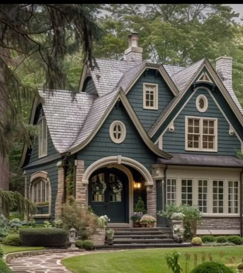 Different House Colors Exterior, Painted Green House Exterior, Cool House Colors Exterior, House Paint Inspo Exterior, Vermont Style Home, Cute House Colors Exterior Paint, House And Trim Color Combinations, Exterior Trim Colors For Stone House, Timeless House Colors Exterior