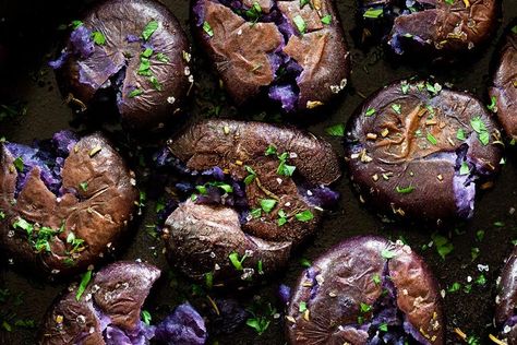 Smashed Purple Potatoes | Get The Fork Out Smashed Purple Potatoes, Purple Potato Recipes, Purple Potatoes, Smashed Potatoes, Poutine, Apple Recipes, Potato Recipes, Chocolate Cookie, Healthy Eating