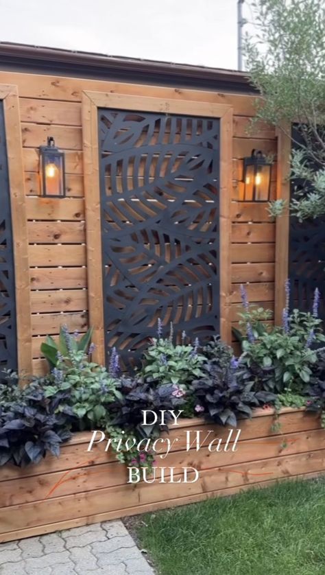 Privacy Panels Outdoor, Diy Privacy Wall, Vijay Kumar, Yard Ideas Cheap, Privacy Wall, Yard Ideas Backyard, Patio Privacy, Backyard Renovations, Privacy Walls