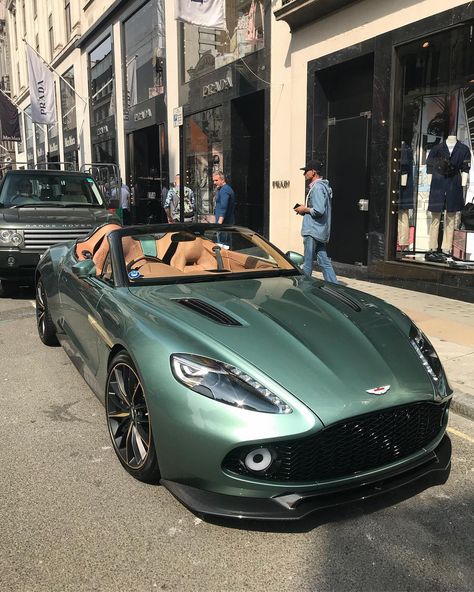 Aston Martin Vanquish Zagato Speedster Green Aston Martin, Aston Martin Zagato, Aston Martin Vanquish Zagato, Aston Martin Db11, Aston Martin Cars, Aston Martin Lagonda, Aston Martin Vanquish, New Sports Cars, Ferrari Laferrari