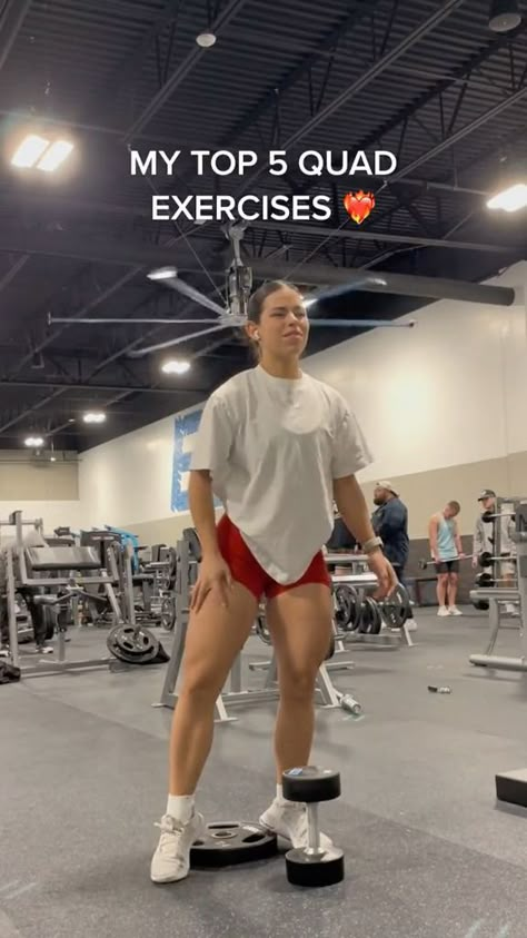 Women's leg workout, quad exercises, lower body strengthening, female fitness, workout tips, leg toning, FitnessFuelHub Quad Workout, Leg Workout Women, Leg Workouts Gym, Workout Gym Routine, Hamstring Workout, Workout Splits, Quad Exercises, Leg Day Workouts, Leg And Glute Workout