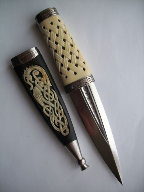 Sgian Dubh Knives, Sgian Dubh, Switchblade Knife, Push Dagger, Handcrafted Knife, Ancient Vikings, Dagger Knife, Forged Knife, Wood Carving Patterns