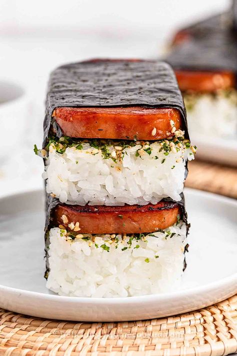 Spam Musubi recipe Spam Musubi Marinade, Spam Musubi With Egg, Spam Mitsubishi, Easy Spam Musubi, Recipes With Spam, Paleoish Recipes, Hawaiian Spam Musubi, Musubi Spam, Hawaii Poke