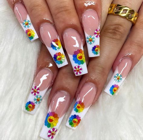 Takashi Murakami French Tip Nails, Rainbow Flower Nails Acrylic, Takashi Murakami Flower Nails, Murakami Flower Nails, Rainbow Flower Nails, Takashi Murakami Nails, Murakami Nails, Coachella Nails, Murakami Flower