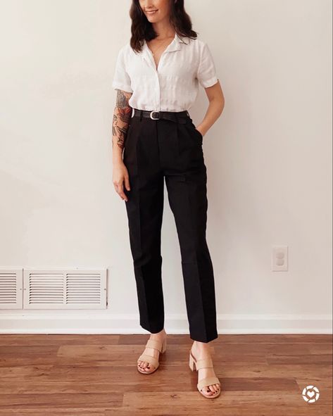 Effortless Everyday Outfits, Sf Work Outfits, 30s Professional Style, Business Casual Outfits Minimalist, Professional Outfits Women Gen Z, Business Lesbian Style, Gen X Office Outfit, Neutral Slacks Outfit, University Professor Outfits