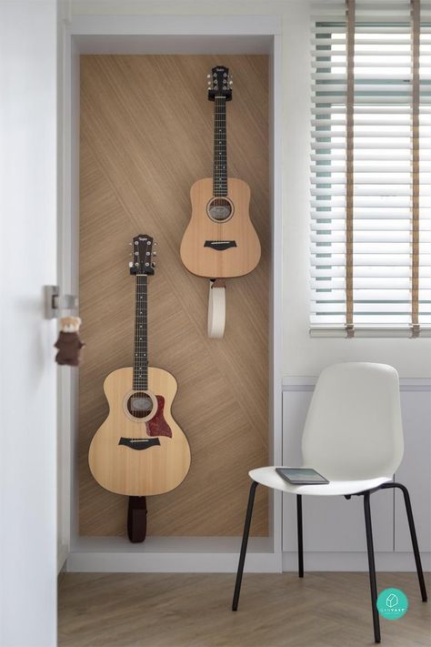 Guitar Feature Wall, Guitars On Wall Living Room, Room With Guitar On Wall, Living Room Guitar Display, Guitar Hanging On Wall, Guitar Hanging Ideas, Podcast Space, Formal Lounge, Mood Music