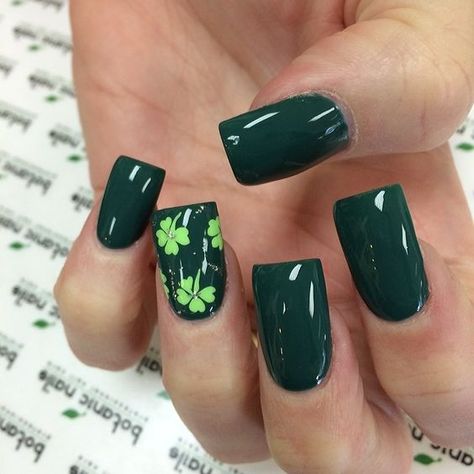 St Patrick's Nails, St Patricks Nails, St Patricks Nail Designs, St Patrick Nails, Patrick Day Nails, Patrick Nails, Shamrock Nails, Irish Nails, Sant Patrick