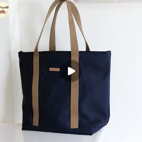 Patron Tote Bag, Tote Bag Video, Diy Tote Bag Tutorial, Tote Bag Diy Pattern, Diy Jean Bag, Shopping Bag Pattern, Tote Bag Diy, Tods Bag, Tote Bag Tutorial