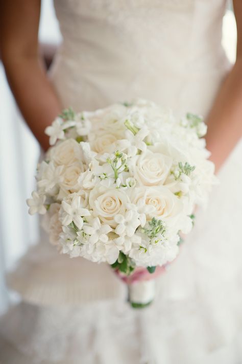 Stephanotis Wedding Bouquet, Stephanotis Bouquet, White Rose Bridal Bouquet, White Rose Wedding Bouquet, Elegant Wedding Bouquets, Bouquet Images, Spring Wedding Bouquets, White Roses Wedding, Rose Bridal Bouquet