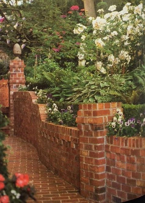 Brick Garden Fence, Brick Garden Design, Red Brick Terrace, Garden Retention Wall, Brick Wall Landscape Ideas, Brick Landscape Wall, Low Brick Wall Front Yard, Ivy Covered Fence, Small Brick Wall Garden