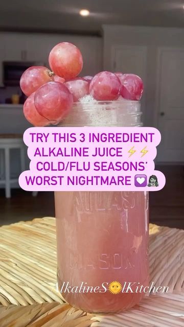 Juice Recipes With Grapes, Alkaline Juice Recipes Dr Sebi, Alkaline Juice Recipes, Alkaline Juices, Alkaline Juice, Grape Juice Recipe, Alkaline Smoothie, Alkaline Fruits, Alkaline Meals