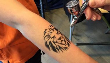 Airbrush Tattoo Artists | G.L. Berg Entertainment Airbrushing Ideas, Cactus Tattoos, Brush Tattoo, Trending Tattoo, Cactus Tattoo, Airbrush Tattoo, Rock Star Party, Airbrush Makeup, Balloon Animals