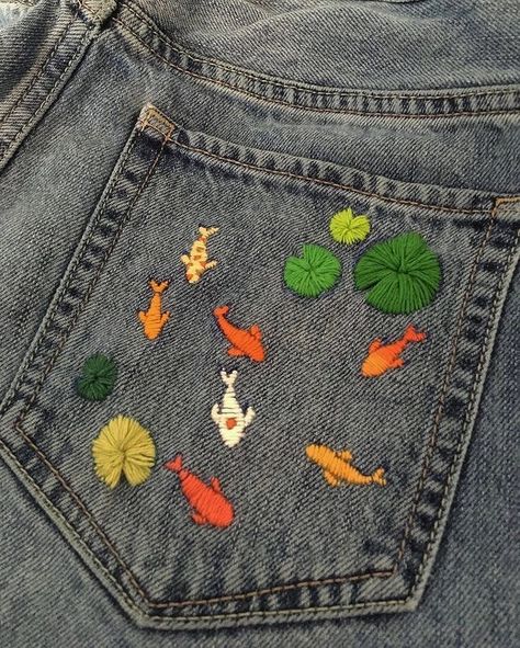 Koi Embroidery, Clothing Embroidery, Clothes Embroidery Diy, Estilo Hippie, Pola Sulam, Embroidery On Clothes, Cute Embroidery, Upcycled Clothing, 자수 디자인