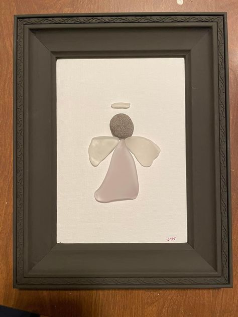 Angel Sea Glass Art, Sea Glass Art Christmas, Seaglass Flowers, Seaglass Cards, Seaglass Ideas, Glass Art Christmas, Beach Glass Projects, Seaglass Christmas, Beach Glass Crafts