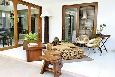 Filipino House Interior, Lanai Ideas Philippines, Modern Lanai, Modern Filipino House, Tropical House Plans, Lanai Ideas, Filipino House, Philippines House Design, Room Arrangement