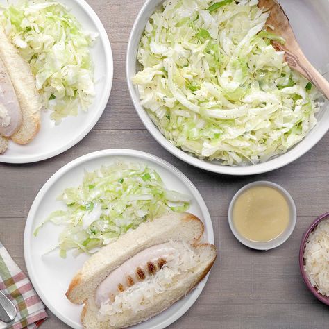 German Cole Slaw, German Coleslaw Recipe, German Coleslaw, Vege Salad, Salad Fixings, Southern Coleslaw, Creamed Cabbage, Vinegar Coleslaw, Veggie Salad Recipes