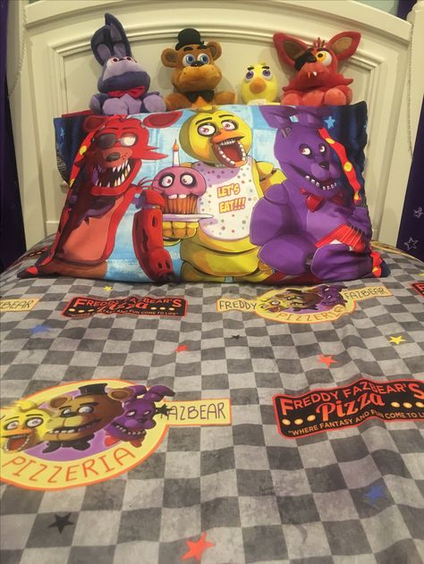 Fnaf Items, Fnaf Room, Fnaf Merch, Fnaf Birthday, Fnaf Crafts, Sonic Dash, Fnaf Foxy, Fnaf Sl, Easy Diy Room Decor