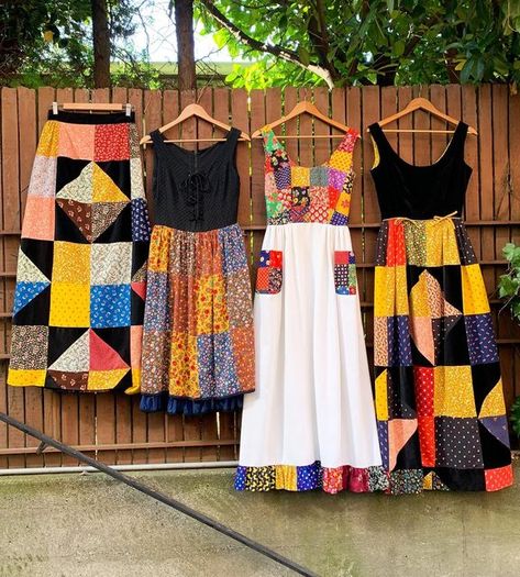 70s Patchwork Dress, Sew Winter Clothes, Fun Sewing Ideas, Patchwork Clothes Diy, 70s Patchwork, Unique Sewing Projects, Sewing Project Ideas, Upcycled Clothes Diy, Ropa Upcycling