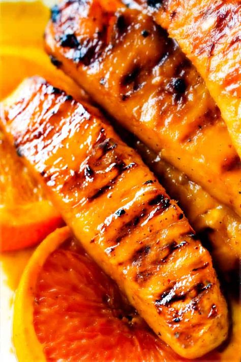 the BEST Caramelized Grilled Pineapple smothered with the moist irresistible buttery, sweet, tangy Brown Sugar Orange Glaze! You will never want to eat pineapple any other way again! Serve it as an easy appetizer, side or even dessert all summer long! Grilled Fruit Dessert, Veggies On The Grill, Grilled Pineapple Recipe, Grilled Appetizers, Grilled Vegetable Recipes, Grill Time, Grilled Fruit, Pineapple Recipes, Orange Glaze