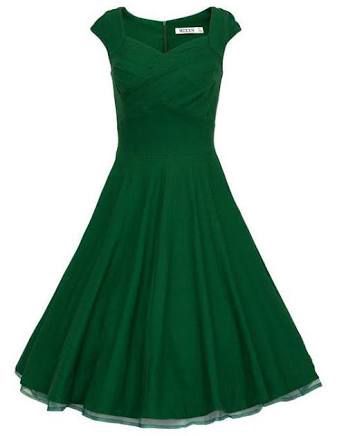 What if there was a Queen of Neverland who was put into a deep sleep,… #fantasy #Fantasy #amreading #books #wattpad Accessories For Green Dress, Vintage Green Dress, Christmas Dress Women, Retro Mode, 50s Dresses, Summer Party Dress, Mode Vintage, Christmas Dress, Vintage Dress