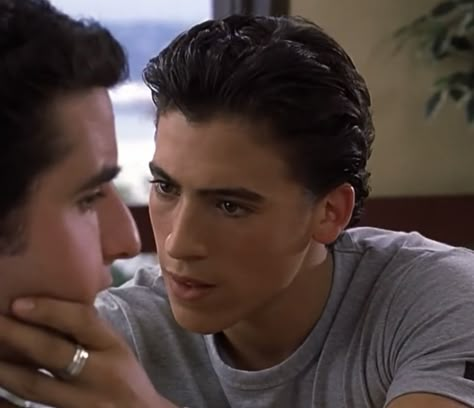 10 Things I Hate About You Joey, Joey 10 Things I Hate About You, Andrew Keegan 90s, Joey Donner, Andrew Keegan, Broken Nose, 10 Things I Hate About You, Wavy Hairstyles Medium, Wavy Hair Men