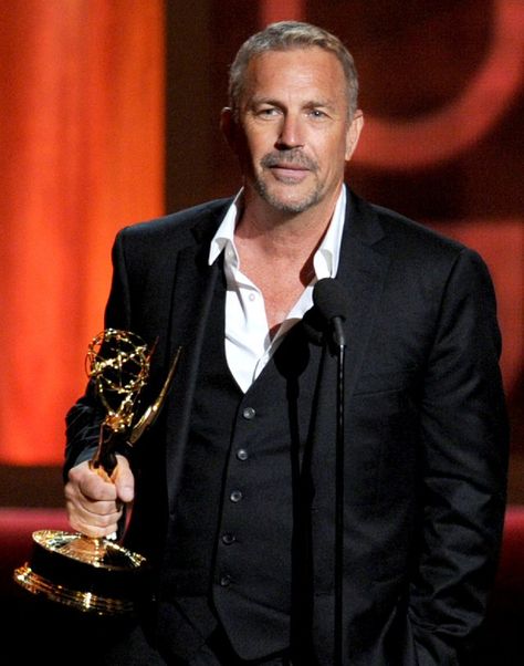 Kevin Costner at event of The 64th Primetime Emmy Awards Lynwood California, Hatfields And Mccoys, 2023 Picture, The Postman, Dances With Wolves, Field Of Dreams, Kevin Costner, Jason Statham, Emmy Award