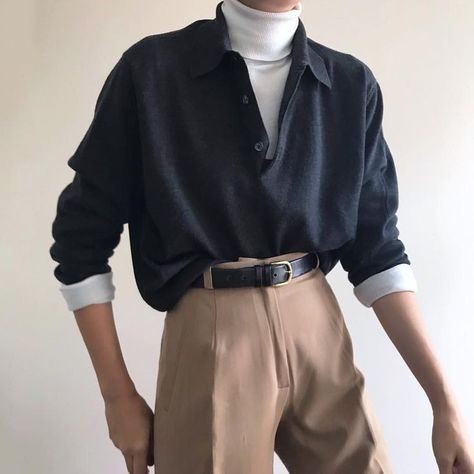 Black Shirt Tan Pants, Dark Blue Turtleneck Outfit, Shirt And Turtleneck Outfit, Turtleneck And Shirt, Casual Academia, Dark Academia Fashion Pants, Turtleneck Blouse, Dark Academia Outfits, Academia Outfits