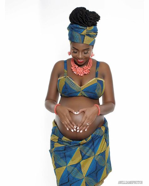 African Inspired Maternity Shoot, African Maternity Dresses Ankara, African Maternity Dresses Pregnancy Africa, Simple Pregnancy Photoshoot, African Maternity Shoot Ideas, African Maternity Shoot, Ankara Maternity, Maternity Shoot Black Women, Pregnancy Shoots